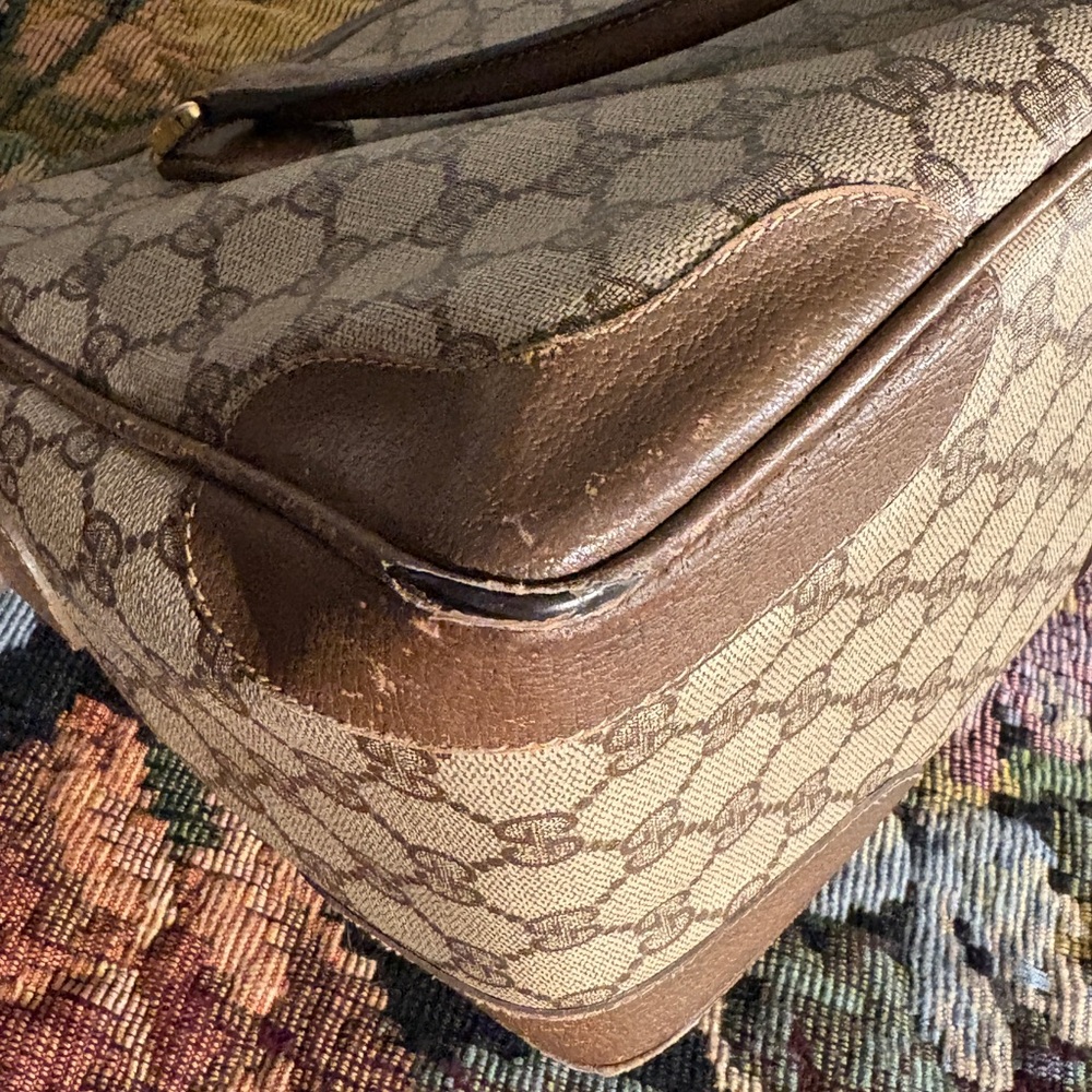 Vintage Gucci Boston Bag w/ Gift - Picture 16 of 16